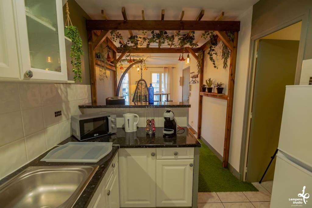 Appartement Romance Florale Труа Экстерьер фото