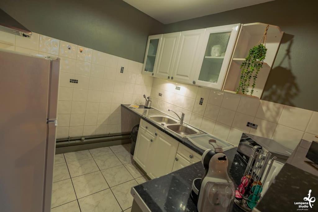 Appartement Romance Florale Труа Экстерьер фото