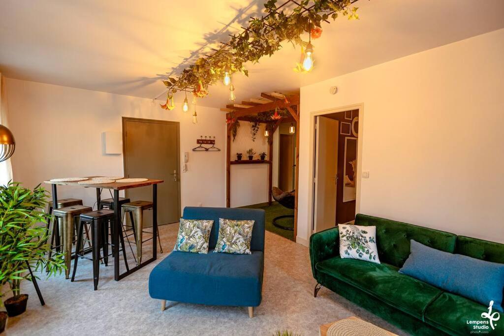 Appartement Romance Florale Труа Экстерьер фото